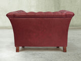 Darcy Chesterfield Chair In Cardinal Ol' School Leather