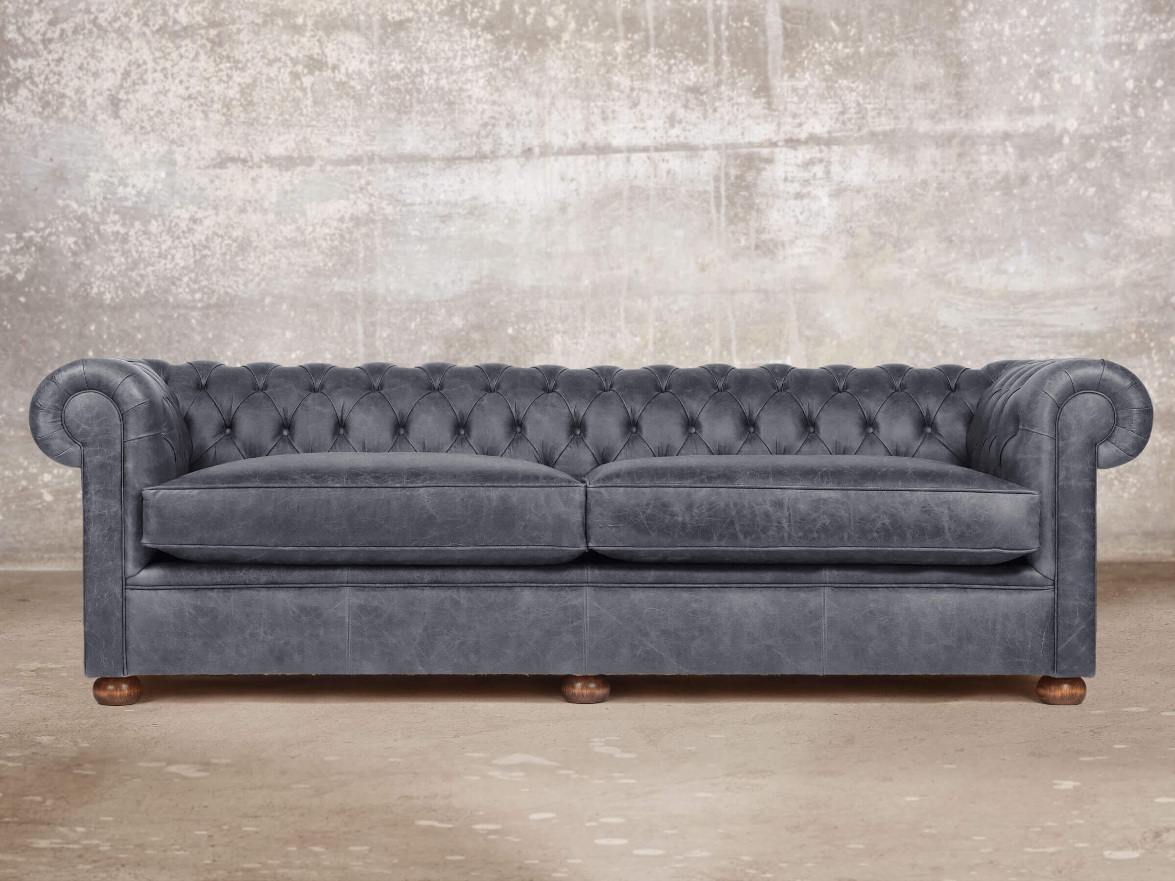Extra large chesterfield new arrivals sofa