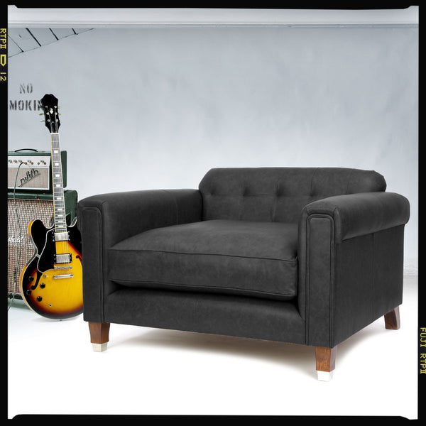 Hipster A Handmade Chesterfield Sofa in Black Leather