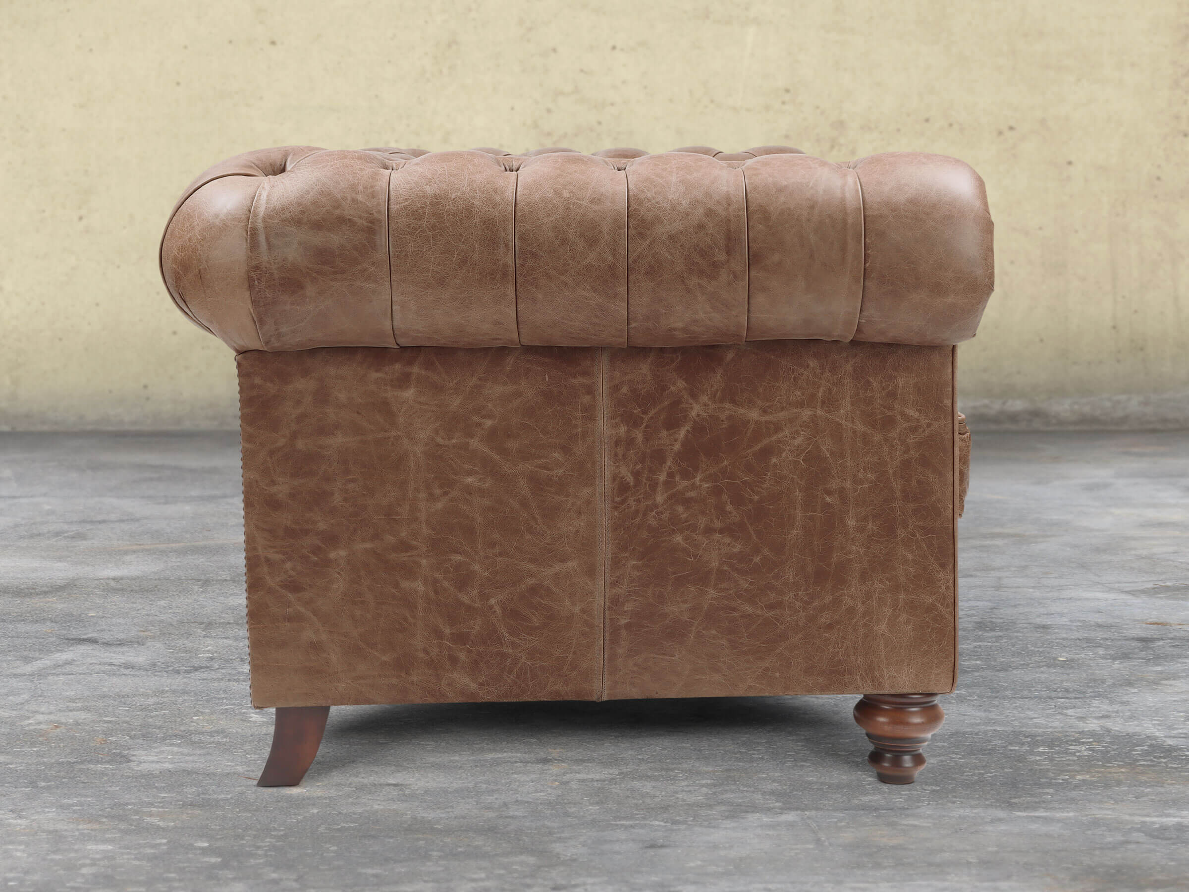 Arthur 2 Seat Chesterfield Sofa In Brown Vintage Leather