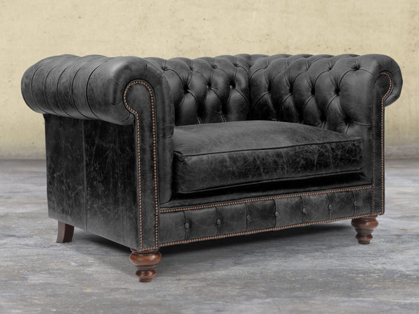 Arthur Chesterfield Snuggler In Black Vintage Leather