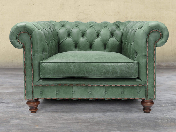 Arthur Chesterfield Snuggler In Green Vintage Leather