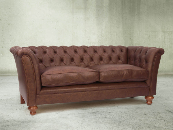 Darcy 2 Seat Chesterfield Sofa In Conker Ol' School Leather