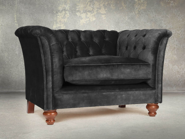 Darcy Chesterfield Snuggler In Black Cat Vintage Velvet