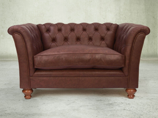 Darcy Chesterfield Snuggler In Conker Ol' School Leather