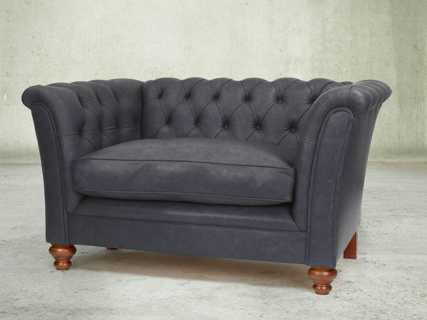 Darcy Chesterfield Snuggler In Midnight Ol' School Leather