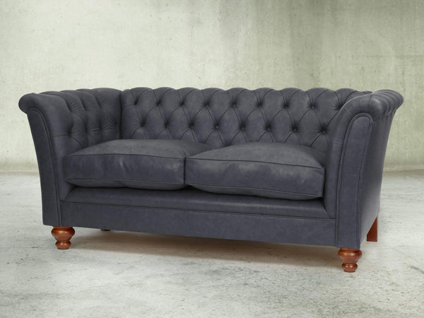 Darcy Snug 2 Seat Chesterfield Sofa In Midnight Ol' School Leather