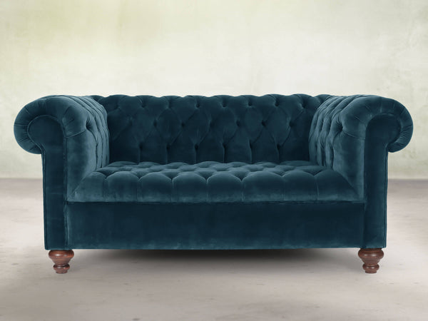 Elsa Snug 2 Seat Chesterfield Sofa In Blue Lush Velvet