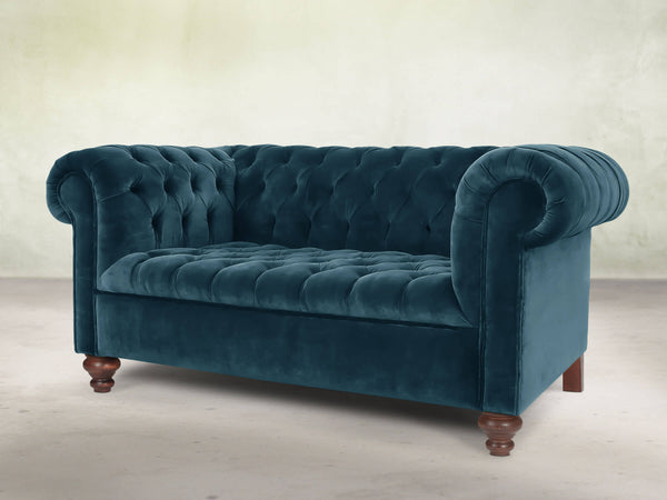 Elsa Snug 2 Seat Chesterfield Sofa In Blue Lush Velvet