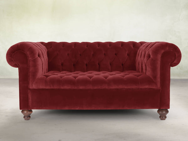 Elsa Snug 2 Seat Chesterfield Sofa In Red Lush Velvet