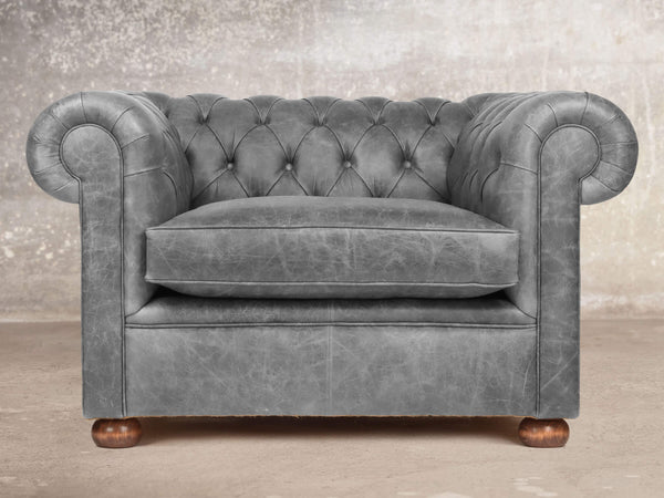 Hector Chesterfield Snuggler In Grey Vintage Leather