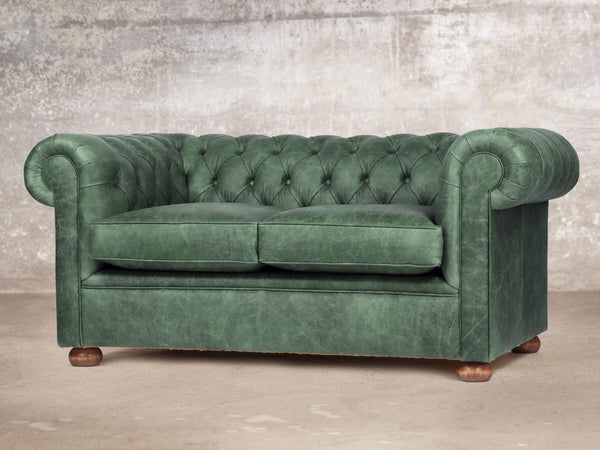 Hector Snug 2 Seat Chesterfield Sofa In Green Vintage Leather