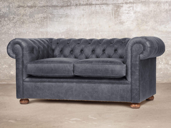 Hector Snug 2 Seat Chesterfield Sofa In Thunder Vintage Leather