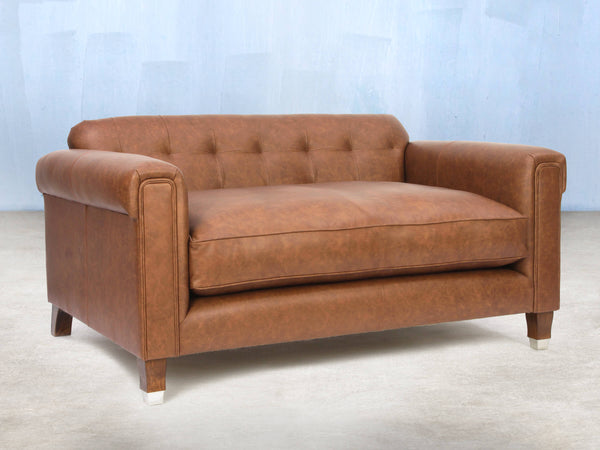 Hipster 2 Seat Chesterfield Sofa In Gingerbread Ol' School Leather