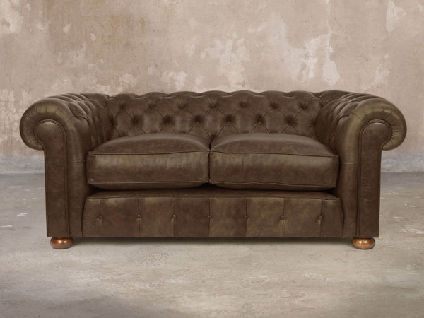 Ol' Cully 2 Seat Chesterfield Sofa In Chocolate Seasoned Leather