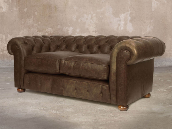 Ol' Cully 2 Seat Chesterfield Sofa In Chocolate Seasoned Leather