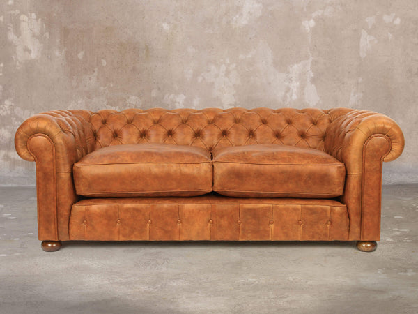 Ol' Cully Bigger 3 Seat Chesterfield Sofa In Rust Seasoned Leather