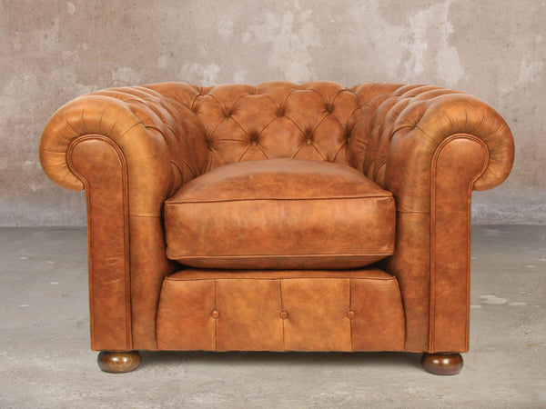 Ol' Cully Chesterfield Chair In Rust Seasoned Leather