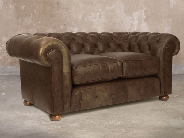 Ol' Cully Snug 2 Seat Chesterfield Sofa In Chocolate Seasoned Leather