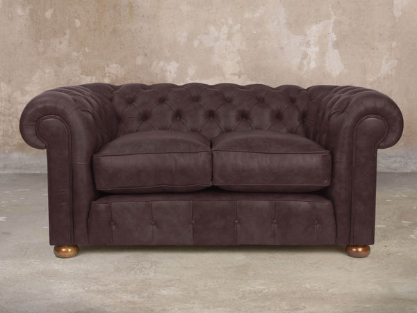 Ol' Cully Snug 2 Seat Chesterfield Sofa In Rosewood Seasoned Leather