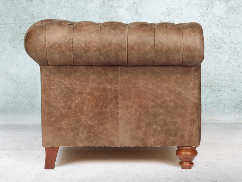 Peggy 2 Seat Chesterfield Sofa In Brown Vintage Leather