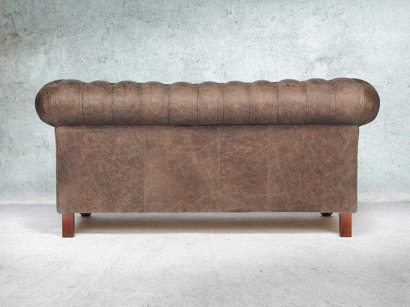 Peggy 2 Seat Chesterfield Sofa In Hickory Vintage Leather