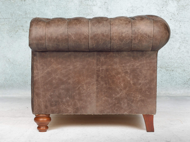 Peggy 2 Seat Chesterfield Sofa In Hickory Vintage Leather