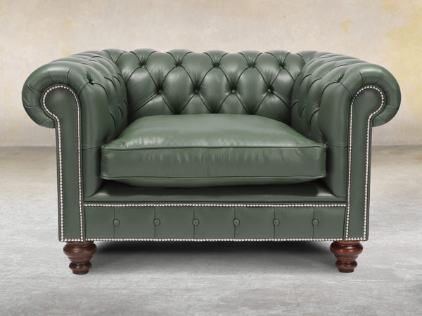 Polly Chesterfield Snuggler In Kale Lux Leather