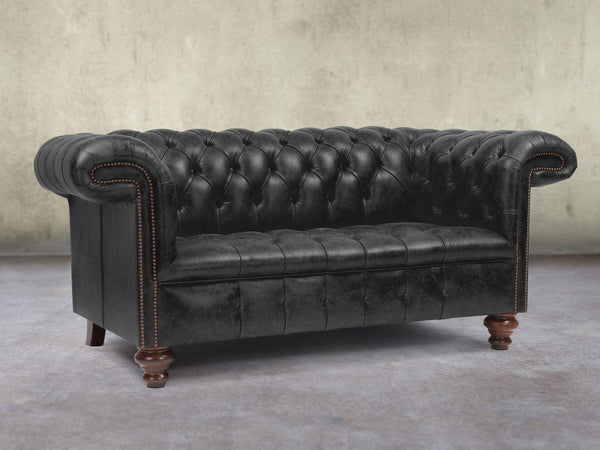 Wilbur 2 Seat Chesterfield Sofa In Black Classic Leather