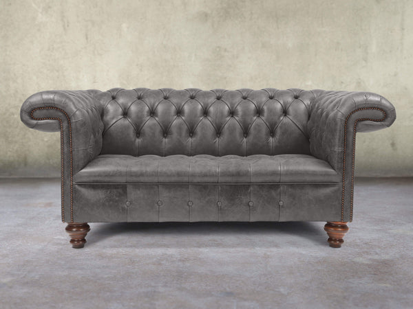 Wilbur 2 Seat Chesterfield Sofa In Lead Classic Leather