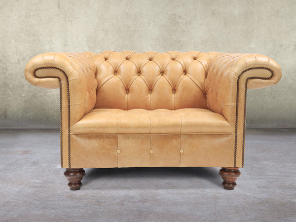 Wilbur Chesterfield Chair In Bone Classic Leather