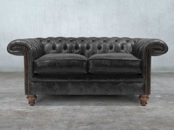 Winston 2 Seat Chesterfield Sofa In Black Classic Leather