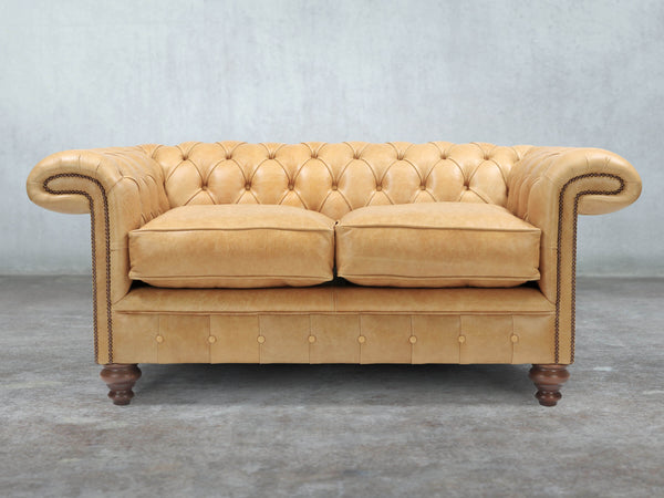 Winston 2 Seat Chesterfield Sofa In Bone Classic Leather