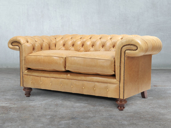 Winston 2 Seat Chesterfield Sofa In Bone Classic Leather